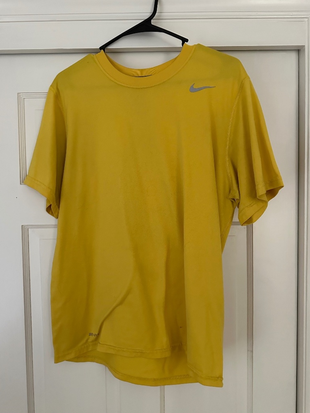 Nike Dri-Fit Shirt - Medium